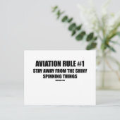 CARTE POSTALE RÈGLE SUR L'AVIATION 1 (Debout devant)