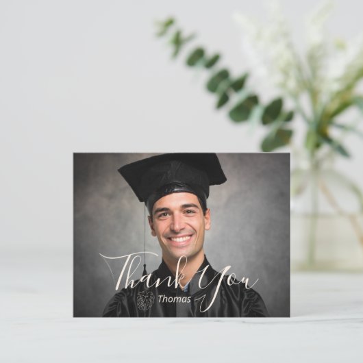 Carte Postale Remerciements pour la graduation en typographie te (Debout devant)