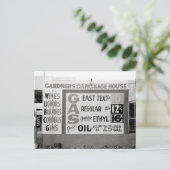 Carte Postale Remise Liquor & Essence, 1939 (Debout devant)