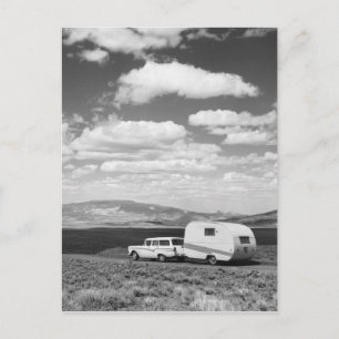 Carte Postale remorque de traction de voiture sur route