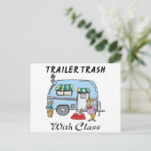 Carte Postale remorque parc déchets avec classe (Debout devant)