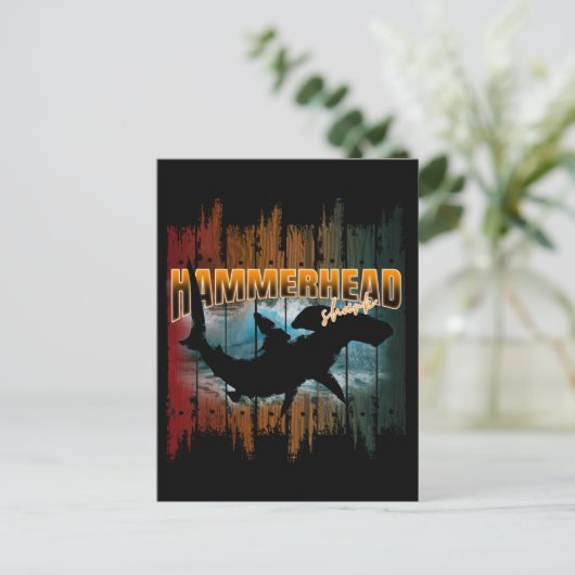 Carte Postale requin marteau (Debout devant)