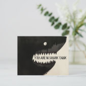Carte Postale Requin noir (Debout devant)