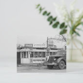 Carte Postale Restaurant Riverside, 1941 (Debout devant)