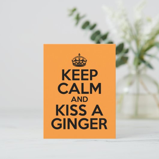 Carte Postale Reste calme et embrasse un Ginger (Debout devant)