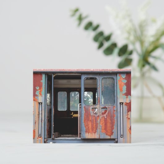 Carte Postale Restes de rouille (Debout devant)