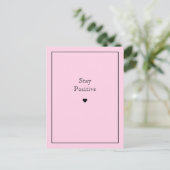 Carte Postale Restez rose positif (Debout devant)