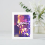 Carte Postale Rétro moderne cinéaste hollywoodien en rose (Debout devant)