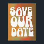 Carte Postale Retro Super Orange Trendy Gradient Enregistrer La<br><div class="desc">Annoncez votre grand jour avec cette carte postale retro d'inspiration, avec une typographie super audacieuse contre un arrière - plan à gradient chaleureux. Idéal pour les couples qui ont un thème mariage vintage, boho ou éclectique, ce design ludique capte l'essence du style les années 70 tout en restant moderne et...</div>