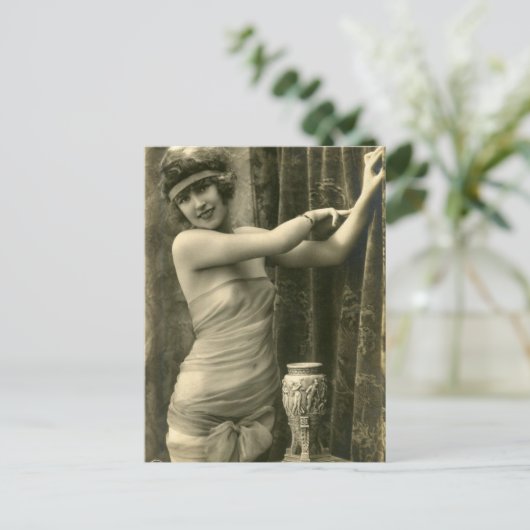 Carte postale Risque (Debout devant)