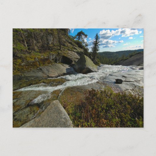 Carte Postale Rivière Au Bord D'Une Falaise (Devant)