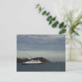 Carte Postale RMS Queen Elizabeth 2 (Debout devant)