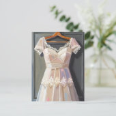 Carte Postale Robe de mariée en dentelle | Gouache de robe de ma (Debout devant)