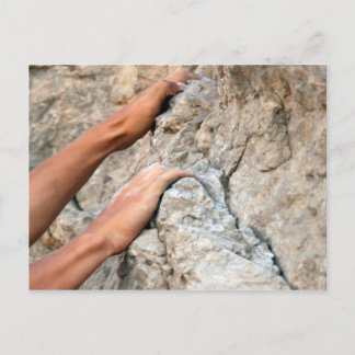 Carte Postale Rock Climber Hands Closeup
