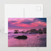 Carte Postale Rocky Beach avec coucher de soleil rose et violet  (Devant / Derrière)