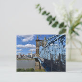 Carte postale ROEBLING BRIDGE CINCINNATI (Debout devant)