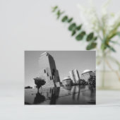Carte Postale Rose blanche de souvenir (Debout devant)