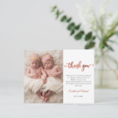 Carte Postale Rose Gold Script Girl Twins Baby Photo Merci (Debout devant)