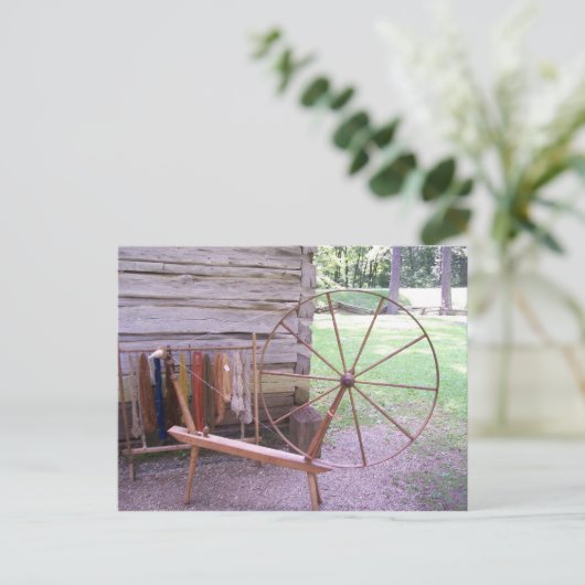 Carte postale Roue broche (Debout devant)