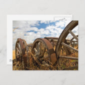 Carte Postale Roues de chariot vintage (Devant / Derrière)
