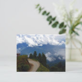 Carte Postale Route au Bhoutan (Debout devant)