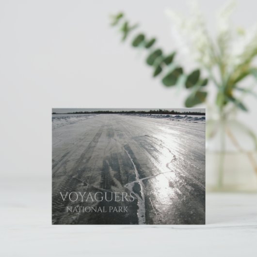 Carte Postale Route de glace du lac Rainy, Parc national de Voya (Debout devant)