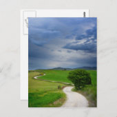 Carte Postale Route sinueuse sous un ciel sombre (Devant / Derrière)