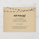 Carte postale RSVP amusante et amusante - Rustic K<br><div class="desc">Terme RSVP amusant pour un mariage amusant ! Le fond est simple avec des lampes à cordes merveilleusement rustiques et arrière - plan en papier kraft. Économisez de l'argent par la poste en optant pour le format de carte postale pratique.</div>