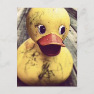 Carte Postale Rubber Jaune Ducky a besoin d'un bain !