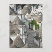 Carte Postale Rue avec trulli maisons à Alberobello, Pouilles (Devant)