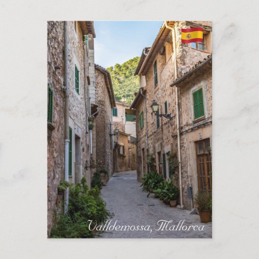 Carte Postale Rue étroite dans le village de Valldemossa - Mallo (Devant)