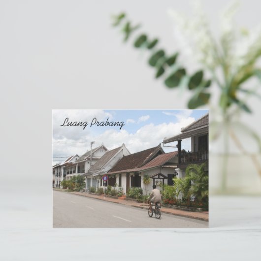 Carte Postale rue prabang (Debout devant)