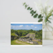 Carte Postale Ruine maya de Xunantunich au Belize (Debout devant)