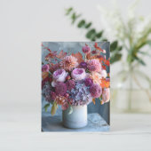 Carte Postale Rustic Autumn Bouquet with Dahlias and Hydrangeas (Debout devant)