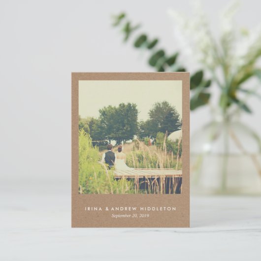 Carte Postale Rustic Kraft Paper Love And Thanks Script (Debout devant)