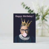 Carte Postale Ruth Ginsburg couronne rose gomme Joyeux anniversa (Debout devant)