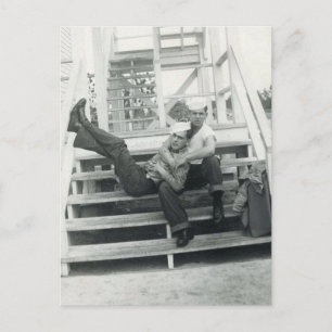 Carte Postale Sailor Embrace