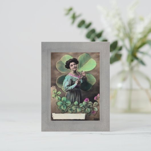 Carte Postale Saint Patrick de Victoria (Debout devant)