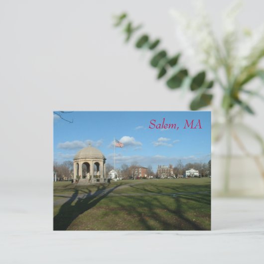 Carte Postale Salem (Debout devant)