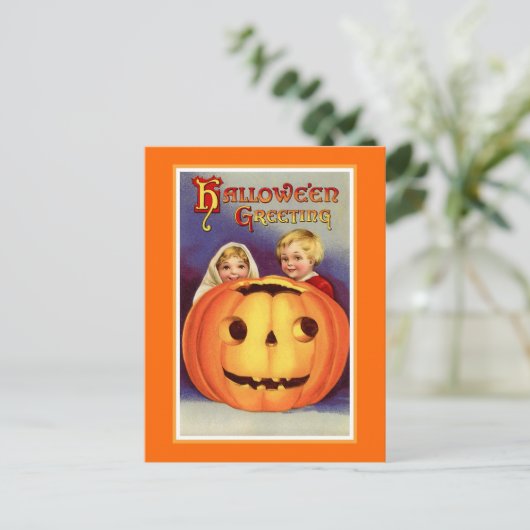 Carte Postale "Salutation Halloween" (Debout devant)