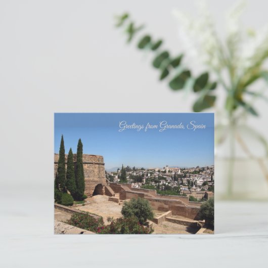 Carte Postale Salutations de Grenade, Espagne (Debout devant)