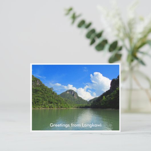 Carte Postale salutations de langkawi (Debout devant)