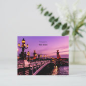 Carte Postale Salutations de Paris, France (Debout devant)