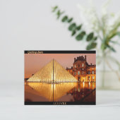 Carte Postale Salutations du Louvre (Debout devant)