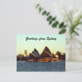 Carte Postale salutations opéra de sydney (Debout devant)