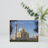Carte Postale salutations taj mahal (Debout devant)