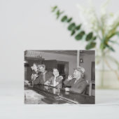 Carte Postale Samedi soir au Salon, 1937 (Debout devant)