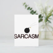 Carte Postale Sarcasme bombardée (Debout devant)