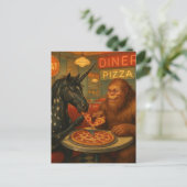 Carte Postale Sasquatch et une pizza mangeuse de l'Appaloosa à l (Debout devant)