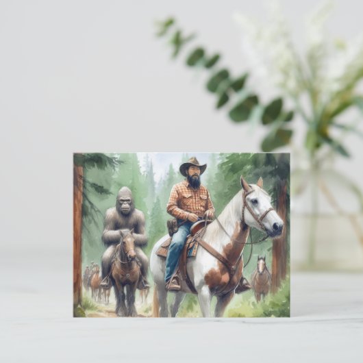 Carte Postale Sasquatch profite d'un circuit (Debout devant)